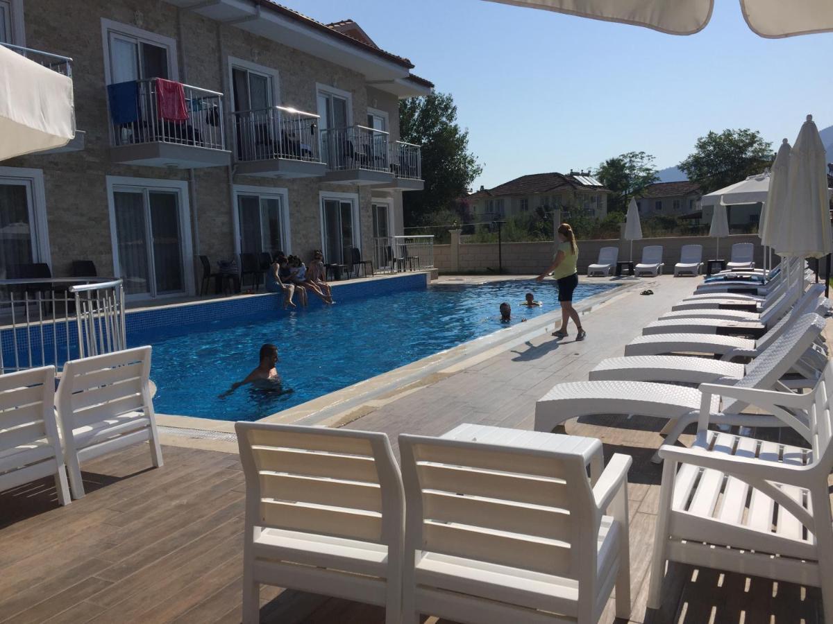Vespera Hotel Дальян Екстер'єр фото