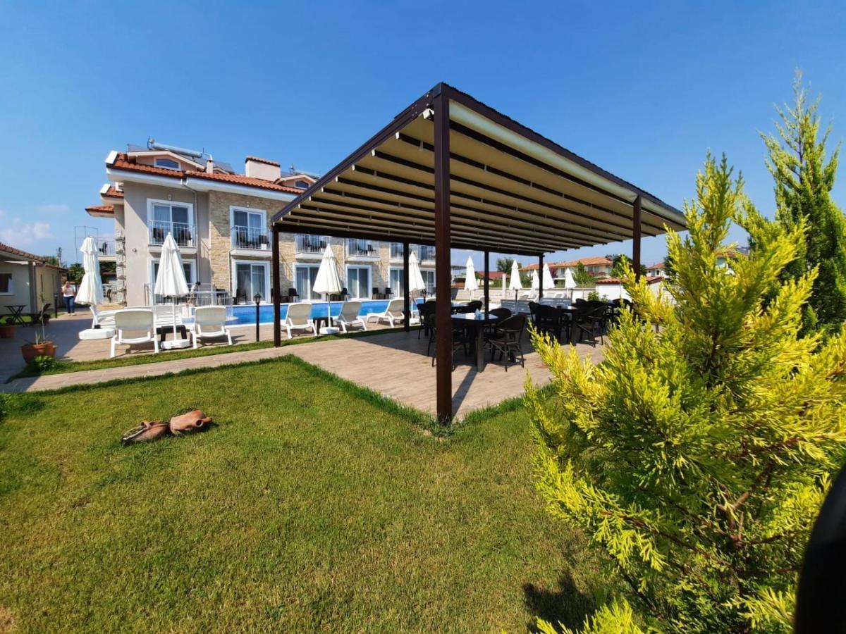 Vespera Hotel Дальян Екстер'єр фото