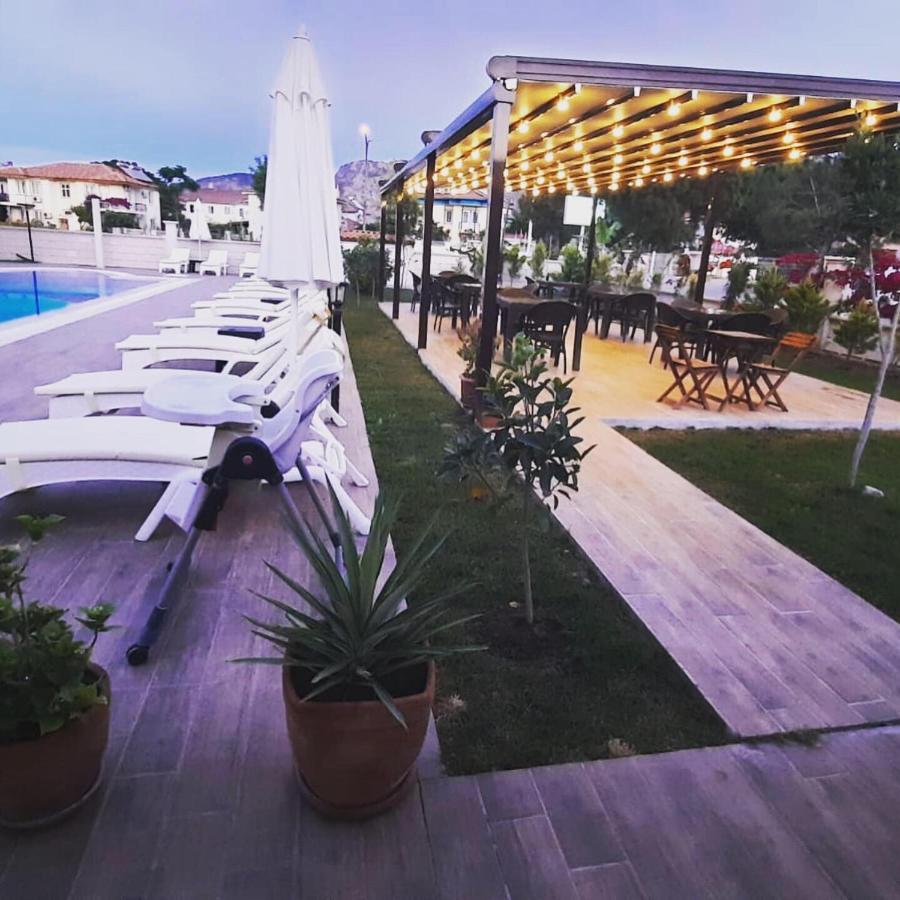 Vespera Hotel Дальян Екстер'єр фото